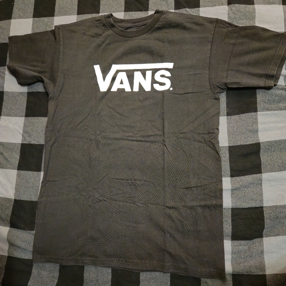 Mens vans t shirt *medium*